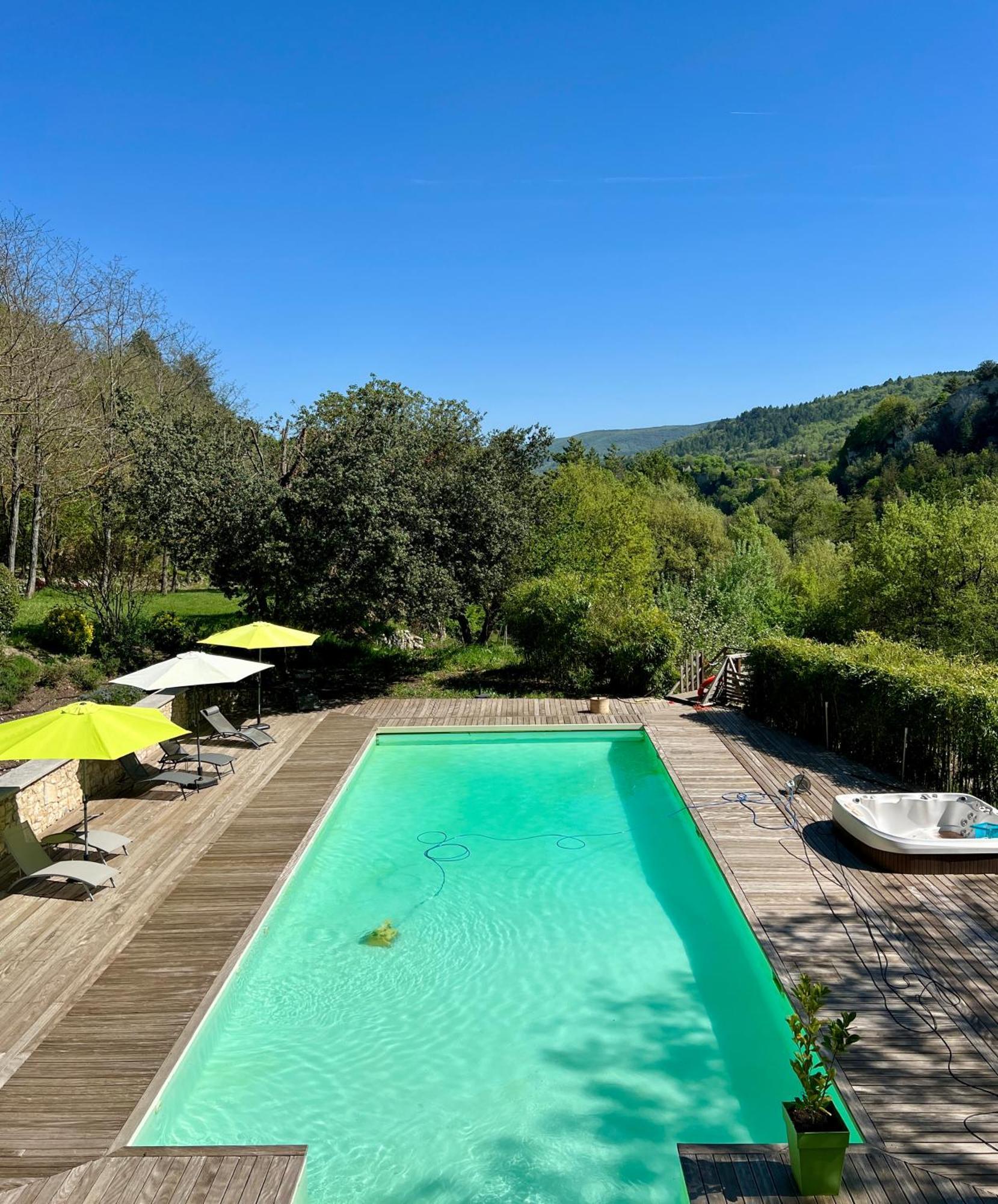 Gite Nature En Luberon Céreste Exterior photo